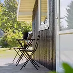 Aderice - 1km From The Sea By Interhome *