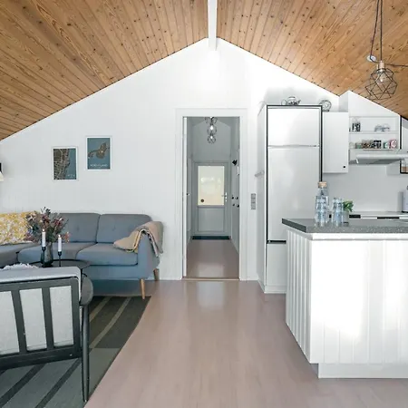Aderice - 1km From The Sea By Interhome * Hals